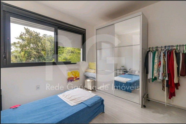 Imagem Casa com 5 Quartos à Venda, 299 m² em Menino Deus - Porto Alegre