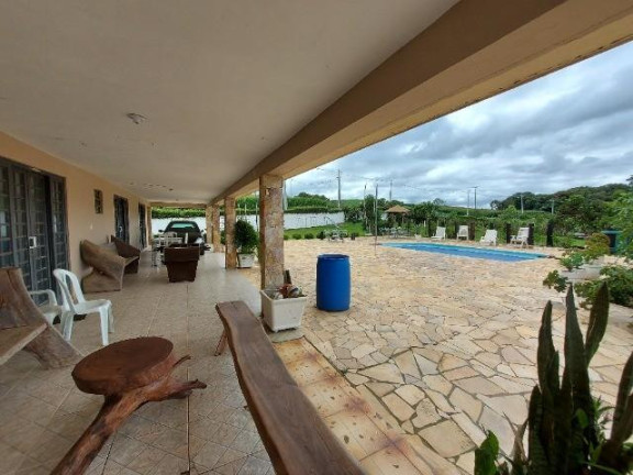 Imagem Imóvel com 4 Quartos à Venda, 300 m² em Dom Pedro - Campo Magro Imagem Imóvel com 4 Quartos à Venda, 300 m² em Dom Pedro - Campo Magro