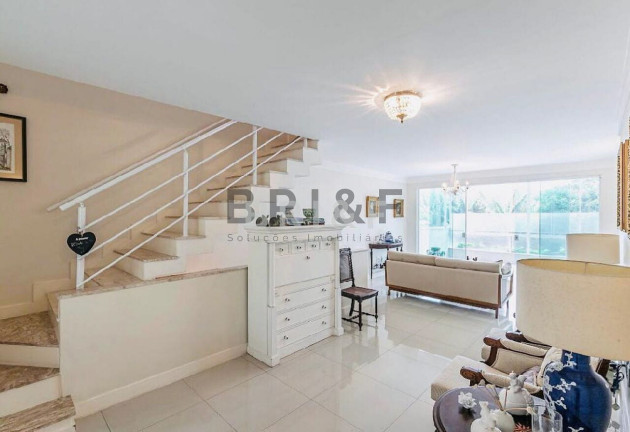 Imagem Casa com 4 Quartos à Venda, 260 m² em Brooklin - São Paulo Imagem Casa com 4 Quartos à Venda, 260 m² em Brooklin - São Paulo