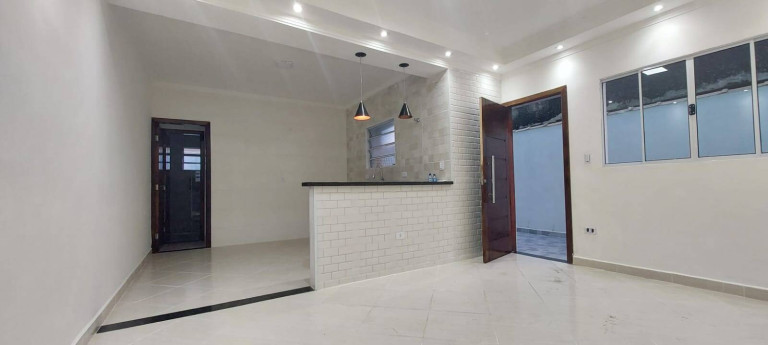 Imagem Casa com 2 Quartos à Venda, 60 m² em Agenor De Campos - Mongaguá Imagem Casa com 2 Quartos à Venda, 60 m² em Agenor De Campos - Mongaguá