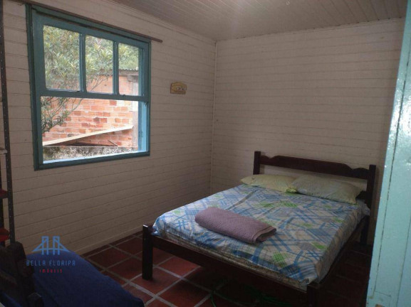 Imagem Terreno à Venda, 700 m² em Ponta Das Canas - Florianópolis Imagem Terreno à Venda, 700 m² em Ponta Das Canas - Florianópolis