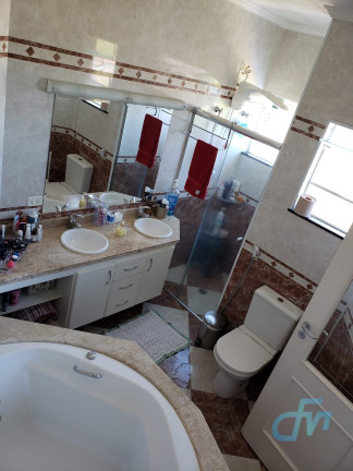 Imagem Casa com 4 Quartos à Venda, 330 m² em Parque Residencial Itapeti - Mogi Das Cruzes Imagem Casa com 4 Quartos à Venda, 330 m² em Parque Residencial Itapeti - Mogi Das Cruzes