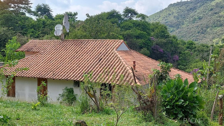 Imagem Chácara com 5 Quartos à Venda, 256 m² em Papucaia - Cachoeiras De Macacu