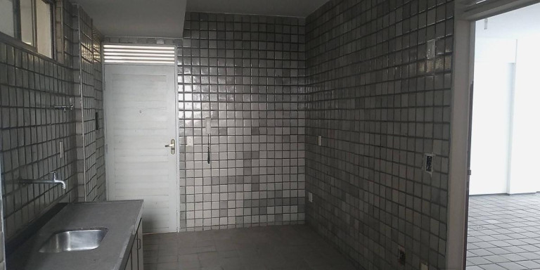Imagem Apartamento com 3 Quartos à Venda, 110 m² em Expedicionários - João Pessoa Imagem Apartamento com 3 Quartos à Venda, 110 m² em Expedicionários - João Pessoa
