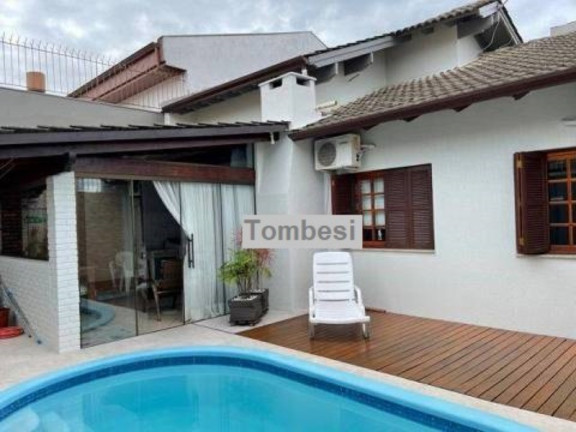 Imagem Casa com 3 Quartos à Venda, 140 m² em Parque Da Matriz - Cachoeirinha
