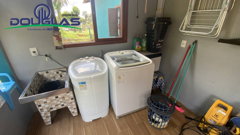 Imagem Casa com 3 Quartos à Venda, em Viamão Imagem Casa com 3 Quartos à Venda, em Viamão
