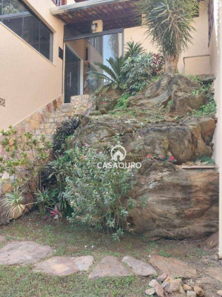 Imagem Casa com 5 Quartos à Venda, 385 m² em Canto Das águas - Rio Acima Imagem Casa com 5 Quartos à Venda, 385 m² em Canto Das águas - Rio Acima