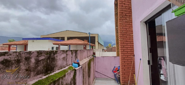 Imagem Casa com 3 Quartos à Venda,  em 33 - Praia Grande 