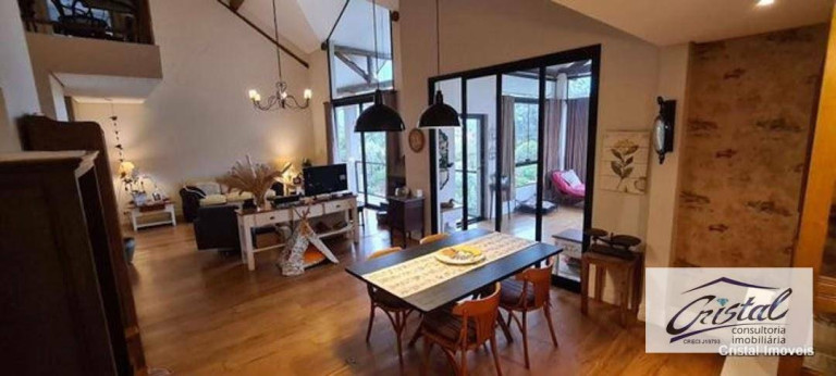 Imagem Casa com 3 Quartos à Venda, 558 m² em Granja Viana - Cotia Imagem Casa com 3 Quartos à Venda, 558 m² em Granja Viana - Cotia