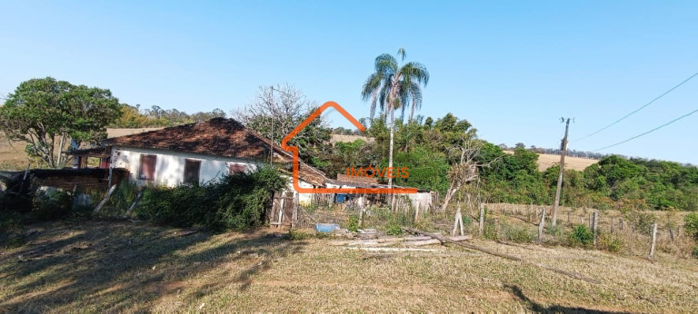 Imagem Imóvel com 3 Quartos à Venda, 300 m² em Rural - Alfenas Imagem Imóvel com 3 Quartos à Venda, 300 m² em Rural - Alfenas