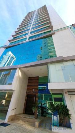 Imagem Apartamento com 3 Quartos à Venda, 133 m² em Centro - Balneário Camboriú Imagem Apartamento com 3 Quartos à Venda, 133 m² em Centro - Balneário Camboriú