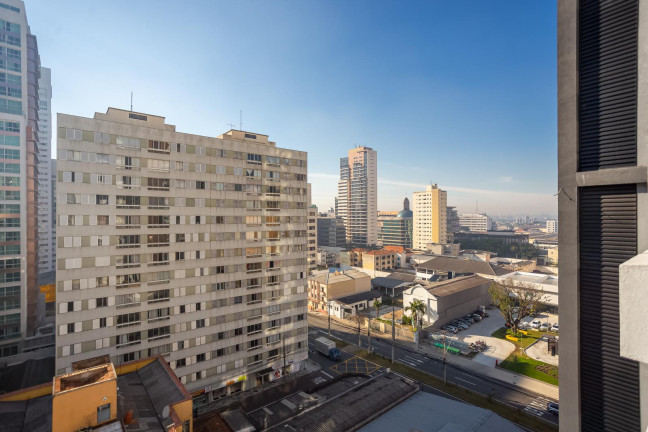 Imagem Kitnet com 1 Quarto à Venda, 29 m² em Centro - Curitiba Imagem Kitnet com 1 Quarto à Venda, 29 m² em Centro - Curitiba