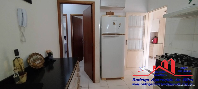 Imagem Casa com 3 Quartos à Venda, 250 m² em Jardim São Conrado - Birigui Imagem Casa com 3 Quartos à Venda, 250 m² em Jardim São Conrado - Birigui