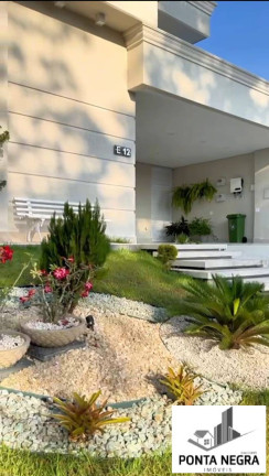 Casa de Condomínio com 3 Quartos à Venda, 372 m² em Ponta Negra - Manaus