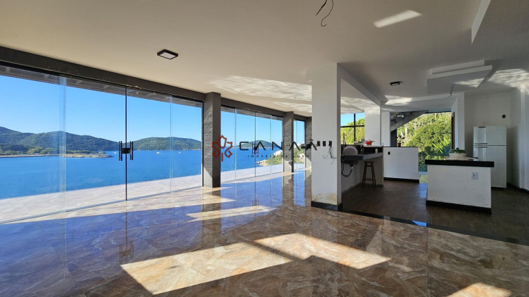 Imagem Casa com 2 Quartos à Venda, 400 m² em Centro - Arraial Do Cabo Imagem Casa com 2 Quartos à Venda, 400 m² em Centro - Arraial Do Cabo