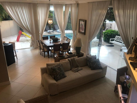 Imagem Casa com 5 Quartos à Venda, 550 m² em Alphaville Residencial Plus - Barueri Imagem Casa com 5 Quartos à Venda, 550 m² em Alphaville Residencial Plus - Barueri