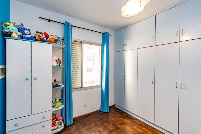 Imagem Apartamento com 2 Quartos à Venda, 75 m² em Centro - Curitiba Imagem Apartamento com 2 Quartos à Venda, 75 m² em Centro - Curitiba