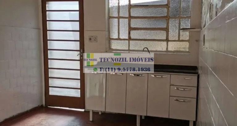Imagem Sobrado com 2 Quartos à Venda, 120 m² em Vila Monumento - São Paulo