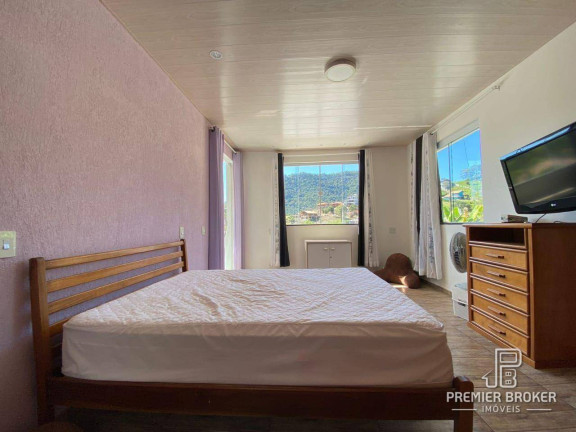 Imagem Casa com 5 Quartos à Venda, 500 m² em Sebastiana - Teresópolis Imagem Casa com 5 Quartos à Venda, 500 m² em Sebastiana - Teresópolis