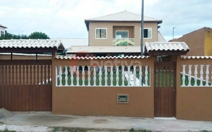 Imagem Casa com 4 Quartos à Venda, 560 m² em Jardim Peró - Cabo Frio