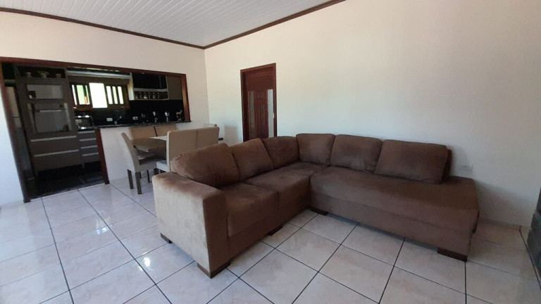 Imagem Casa com 3 Quartos à Venda, 183 m² em Morro Dos Conventos - Araranguá Imagem Casa com 3 Quartos à Venda, 183 m² em Morro Dos Conventos - Araranguá