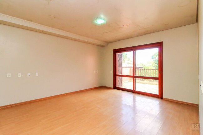 Imagem Casa com 3 Quartos à Venda, 337 m² em Cascata - Porto Alegre Imagem Casa com 3 Quartos à Venda, 337 m² em Cascata - Porto Alegre