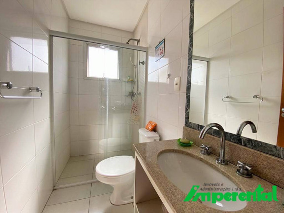 Imagem Apartamento com 3 Quartos à Venda, 208 m² em Marapé - Santos