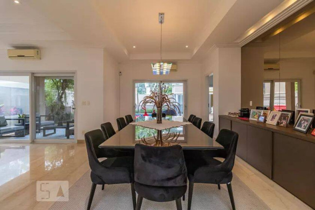 Imagem Casa com 5 Quartos à Venda, 510 m² em Dezoito Do Forte Empresarial/alphaville. - Barueri Imagem Casa com 5 Quartos à Venda, 510 m² em Dezoito Do Forte Empresarial/alphaville. - Barueri