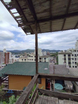 Imagem Terreno à Venda, 950 m² em Agronômica - Florianópolis Imagem Terreno à Venda, 950 m² em Agronômica - Florianópolis