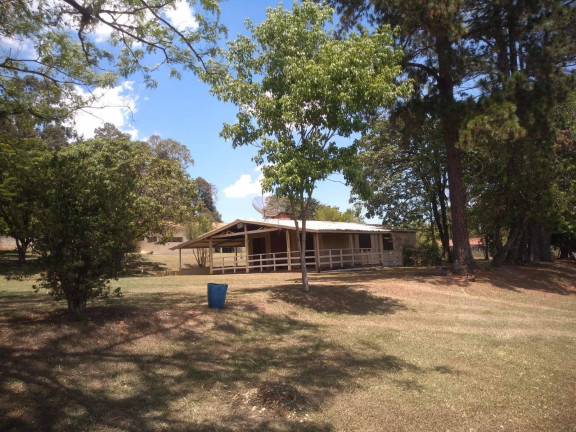 Imagem Chácara com 3 Quartos à Venda, 64.000 m² em Itarassú - Capela Do Alto Imagem Chácara com 3 Quartos à Venda, 64.000 m² em Itarassú - Capela Do Alto