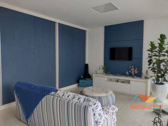 Imagem Sobrado com 4 Quartos à Venda, 300 m² em Massaguaçu - Caraguatatuba