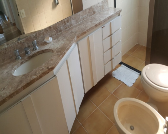 Imagem Apartamento com 3 Quartos à Venda, 180 m² em Pitangueiras - Guarujá