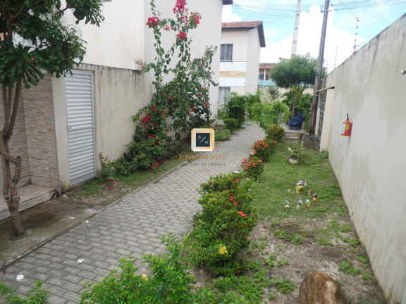 Imagem Casa com 2 Quartos à Venda, 57 m² em Jardim Paraíso - Maracanaú Imagem Casa com 2 Quartos à Venda, 57 m² em Jardim Paraíso - Maracanaú