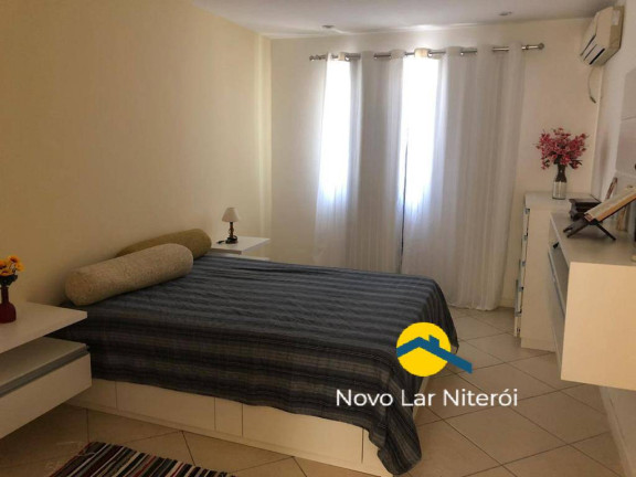 Imagem Casa de Condomínio com 3 Quartos à Venda, 245 m² em Sapê - Niterói Imagem Casa de Condomínio com 3 Quartos à Venda, 245 m² em Sapê - Niterói
