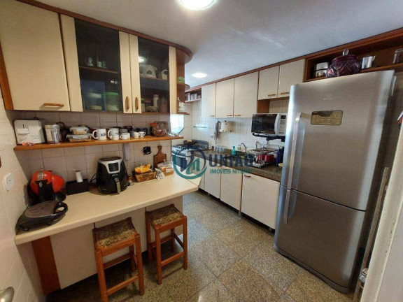 Imagem Cobertura com 3 Quartos à Venda, 193 m² em Icaraí - Niterói