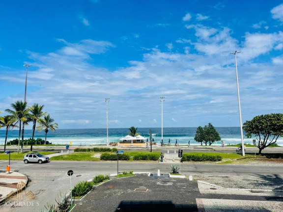 Imagem Apartamento com 4 Quartos à Venda, 220 m² em Barra Da Tijuca - Rio De Janeiro