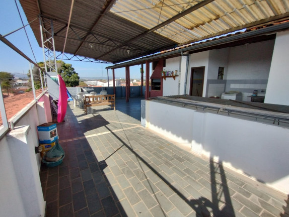 Imagem Casa com 3 Quartos à Venda, 190 m² em Alto Do Cardoso - Pindamonhangaba Imagem Casa com 3 Quartos à Venda, 190 m² em Alto Do Cardoso - Pindamonhangaba