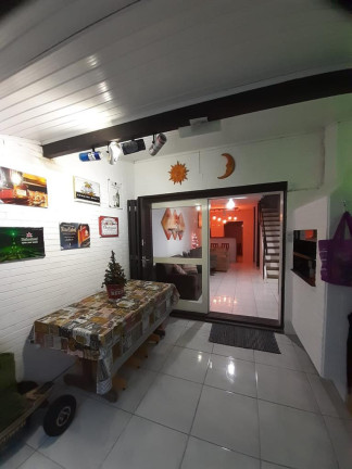 Imagem Sobrado com 2 Quartos à Venda, 75 m² em Capão Novo - Capao Da Canoa Imagem Sobrado com 2 Quartos à Venda, 75 m² em Capão Novo - Capao Da Canoa