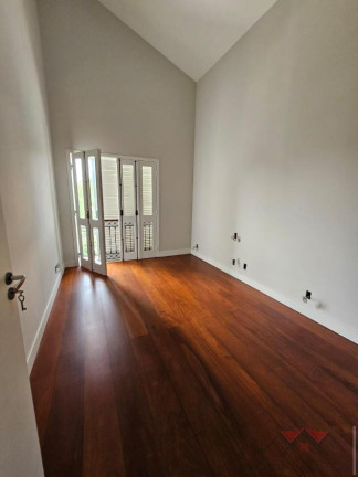 Imagem Sobrado com 4 Quartos à Venda, 411 m² em Glória - Joinville