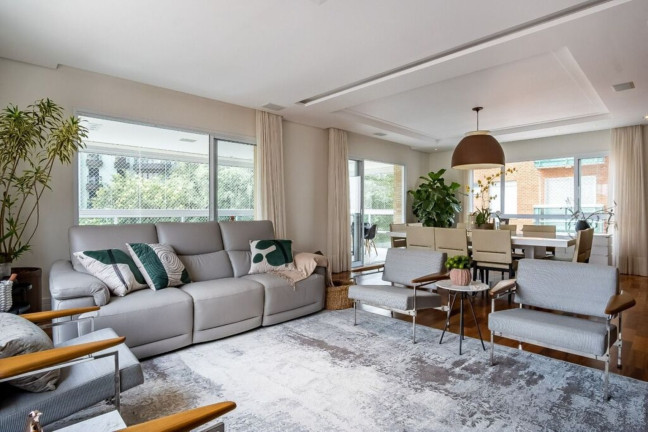 Imagem Apartamento com 4 Quartos à Venda, 215 m² em Moema - São Paulo Imagem Apartamento com 4 Quartos à Venda, 215 m² em Moema - São Paulo