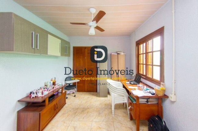 Imagem Casa com 3 Quartos à Venda, 174 m² em Renascença - Santa Maria