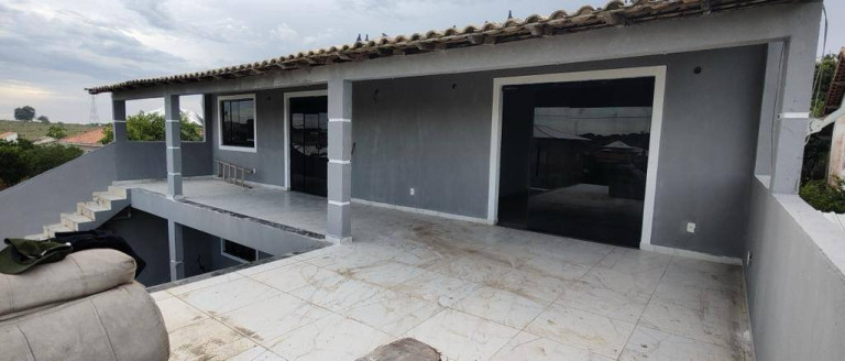 Imagem Casa com 3 Quartos à Venda, 318 m² em Centro (são Vicente) - Araruama