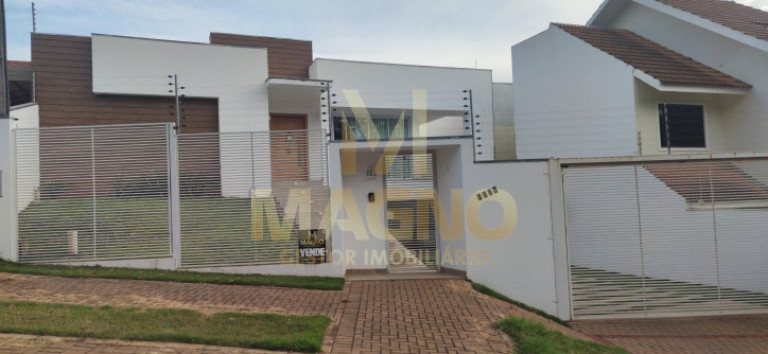 Imagem Sobrado com 4 Quartos à Venda, 272 m² em Recanto Tropical - Cascavel
