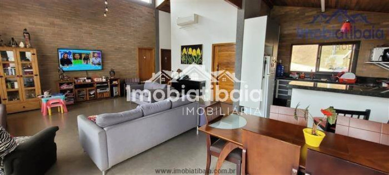Imagem Chácara com 3 Quartos à Venda, 1.000 m² em Estância Santa Maria Do Laranjal - Atibaia