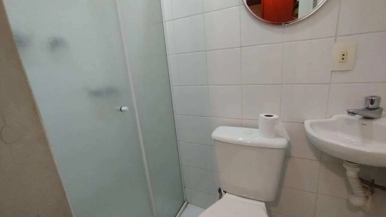 Imagem Apartamento com 2 Quartos para Alugar, 163 m²