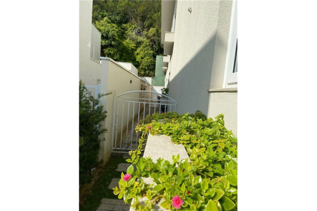 Imagem Casa com 4 Quartos à Venda,  em Fazenda - Itajaí