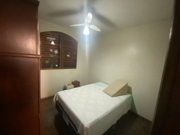 Imagem Casa com 3 Quartos à Venda, 186 m² em Augusta Mota - Montes Claros Imagem Casa com 3 Quartos à Venda, 186 m² em Augusta Mota - Montes Claros