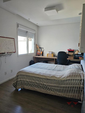 Imagem Sobrado com 3 Quartos à Venda, 295 m² em Bucarein - Joinville Imagem Sobrado com 3 Quartos à Venda, 295 m² em Bucarein - Joinville