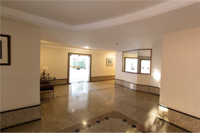 Imagem Apartamento com 3 Quartos à Venda, 95 m² em Moema - São Paulo