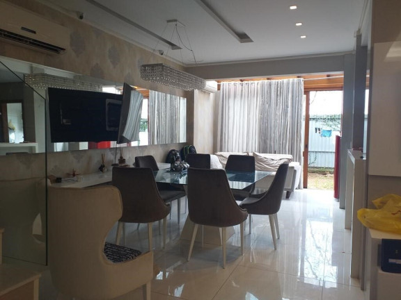 Imagem Casa de Condomínio com 3 Quartos à Venda, 230 m² em Santa Tereza - Porto Alegre